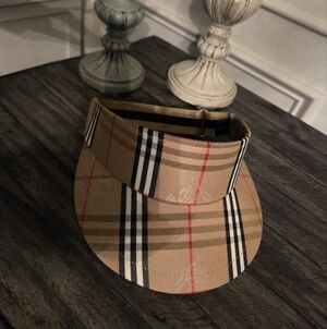 BURBERRYS NOVA CHECK VISOR